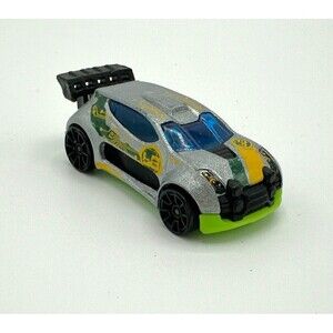 Hot Wheels Car 2013 Off Road 4wd‎ #68 Silver Sparkle Vehicle 1:64 Diecast